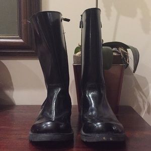 Black Ugg Rainboots